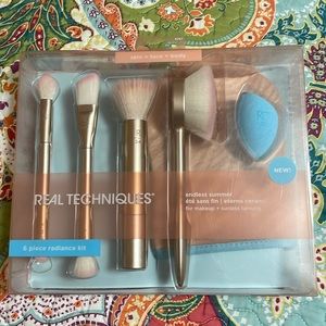 Real Techniques brush set